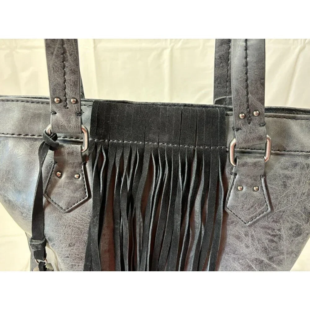 Dolce Vita Callum Tote Handbag - Picture 14 of 16
